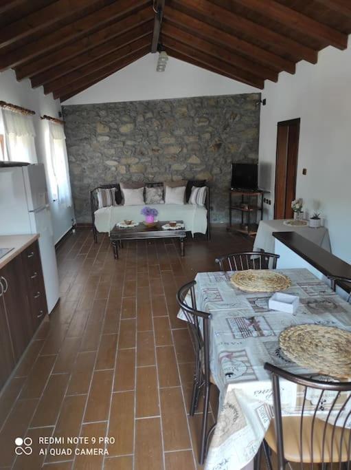 Villa Petroula Kontias Exterior photo